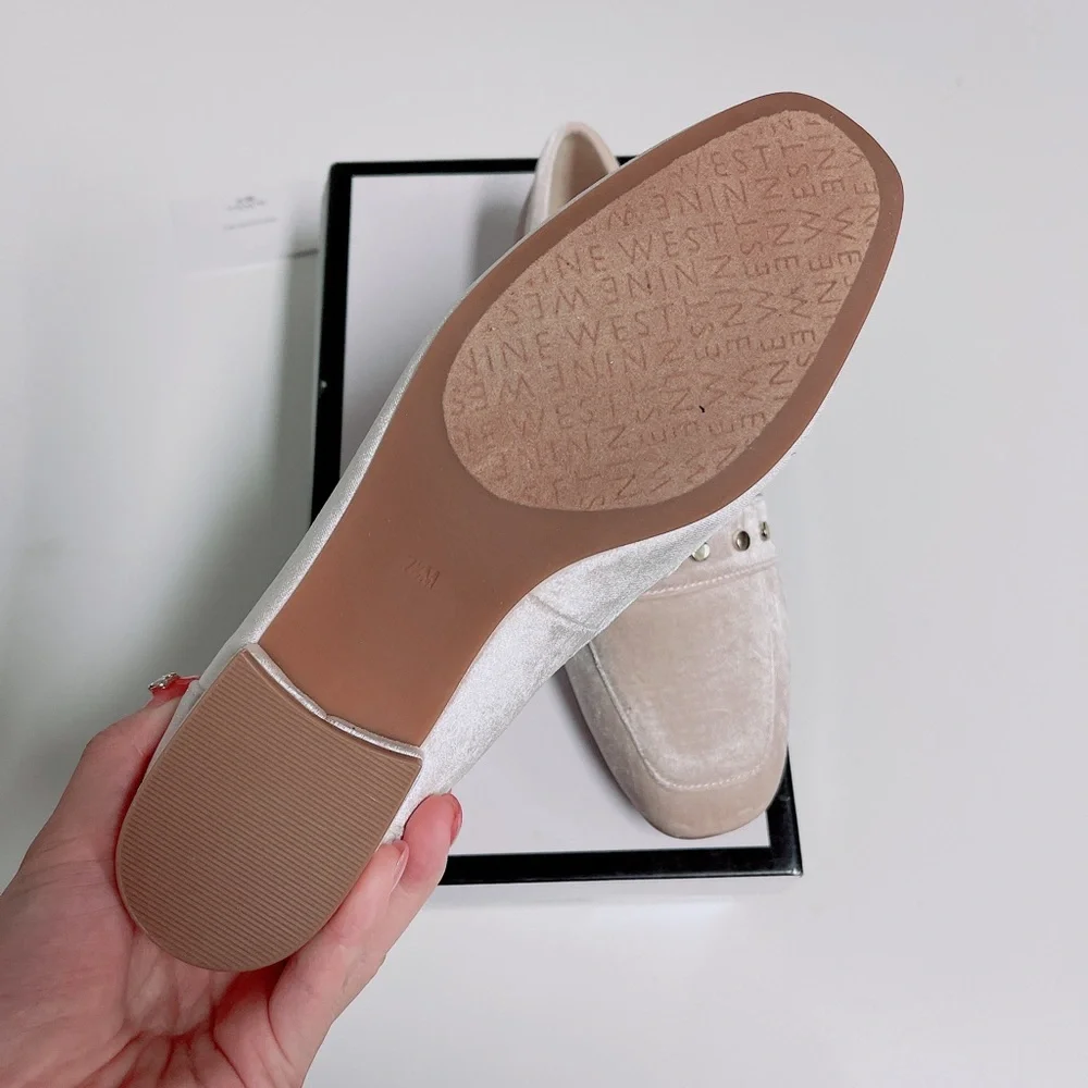 Nine West Xiamarao Natural Grommet Loafer velvet/ NWB - Picture 6 of 7
